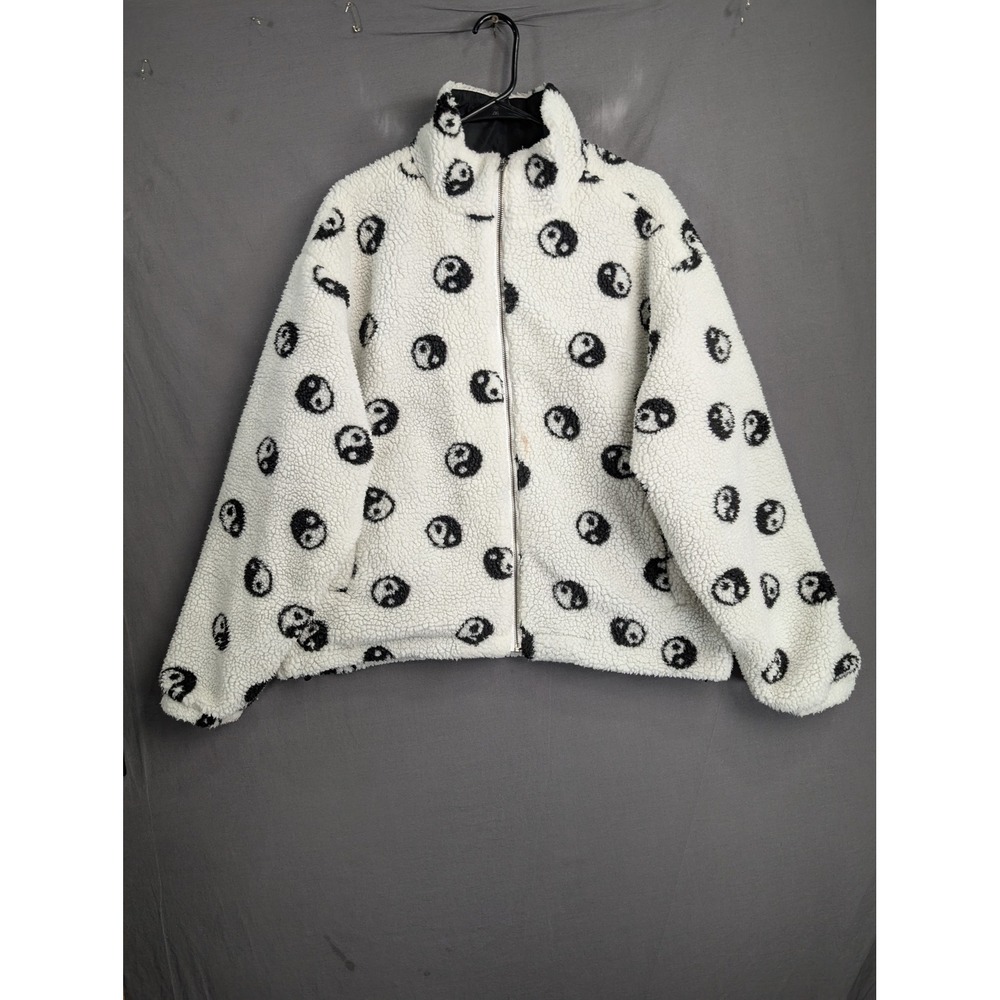 PacSun Yin Yang Sherpa Fleece Jacket Small White Black Full Zip Mock Neck